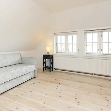 6 Person In Guldborg-by Traum